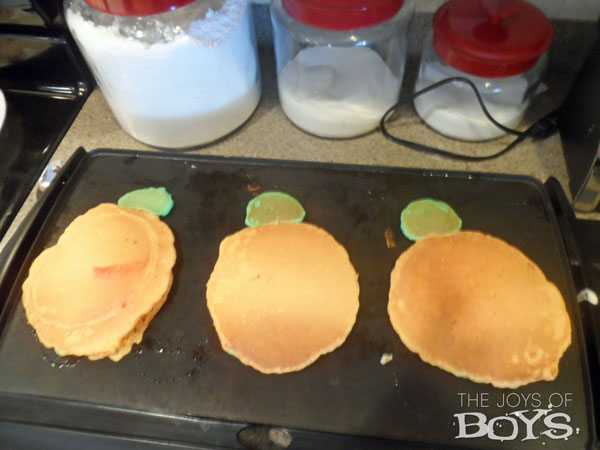 Jack-o-Lantern pancakes