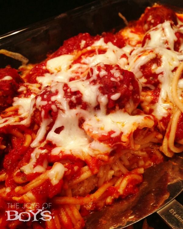 baked spaghetti and meatballs